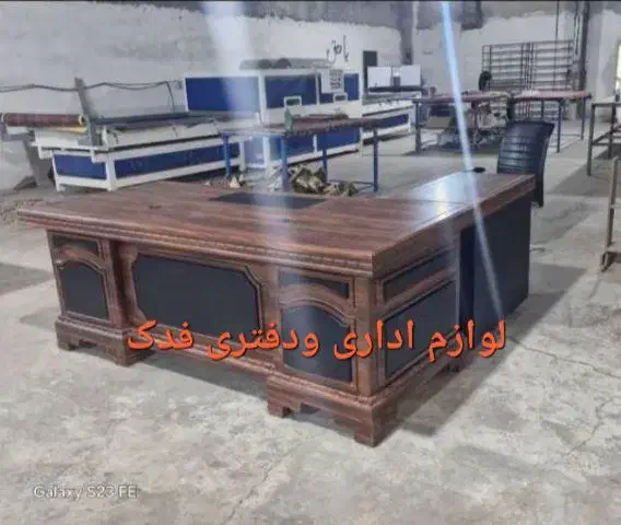 میز اداری۱۶۰ نیم وکیوم /میز تحریر/میز مدیریت|مبلمان اداری|ساوه, |دیوار