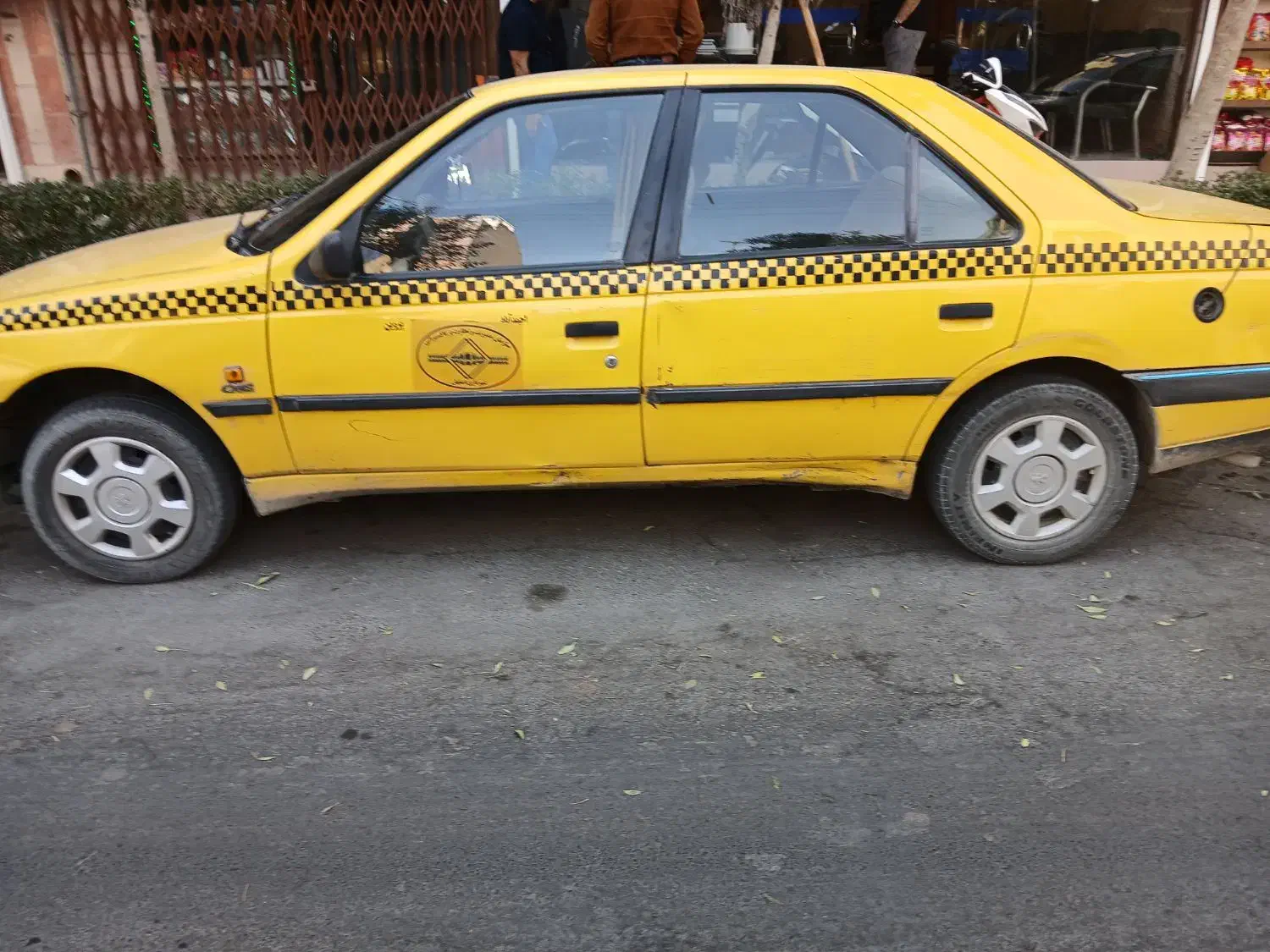 پژو ۴۰۵ تاکسی ۹۰|خودرو سواری و وانت|اصفهان, برازنده|دیوار