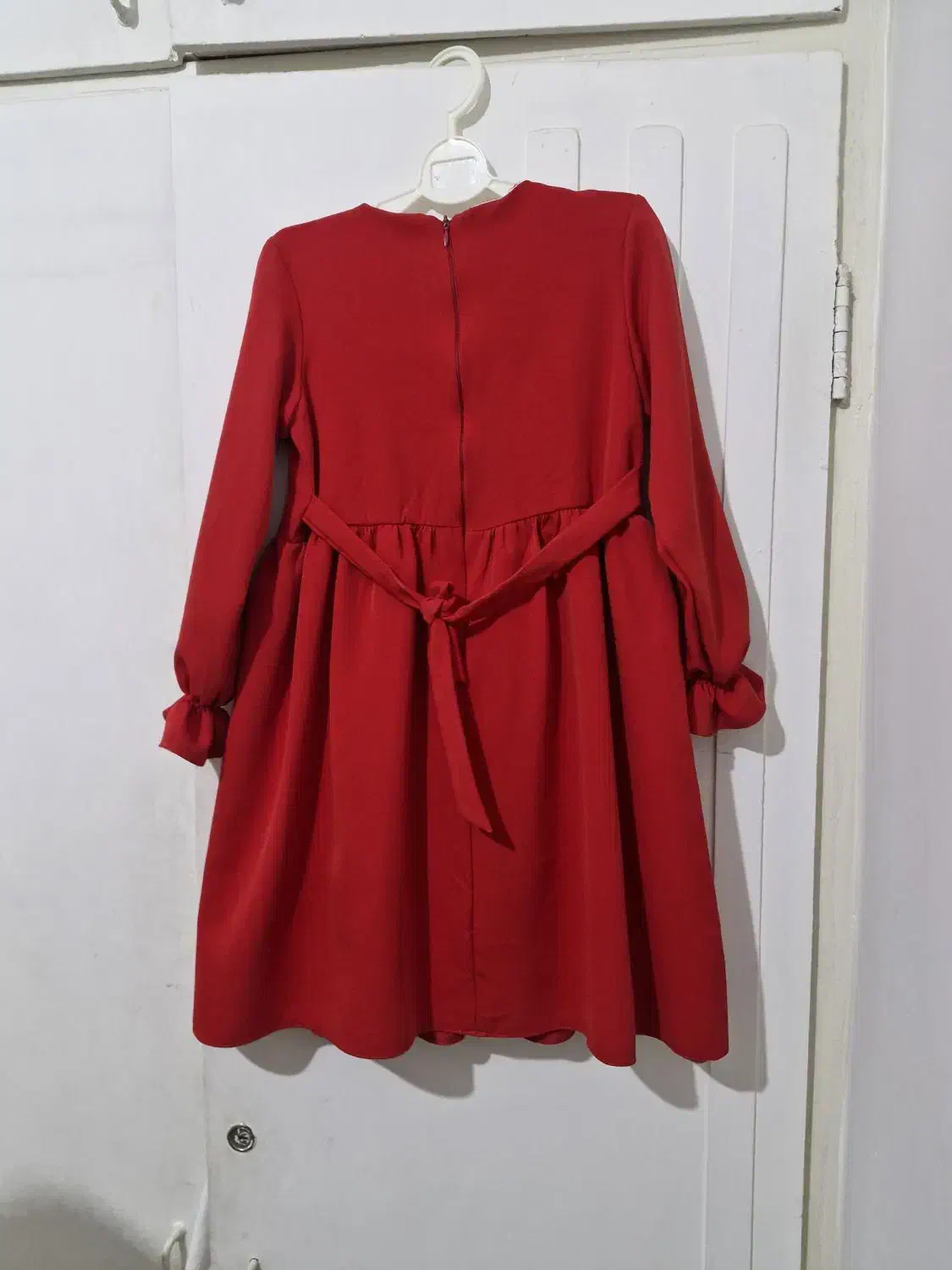 لباس دخترونه|لباس|فردیس, فردیس|دیوار