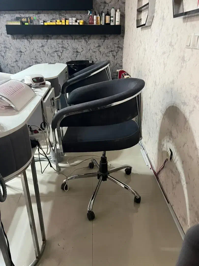 فروش لوازم آرایشگاه زنانه|آرایشگاه و سالن‌های زیبایی|نوشهر, |دیوار