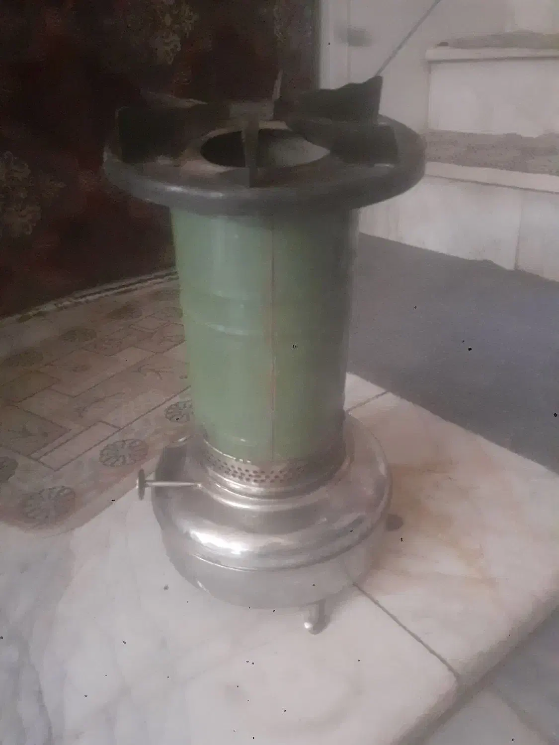 چراغ‌نفتی‌قدیمی|بخاری، هیتر، شومینه|اقبالیه, |دیوار