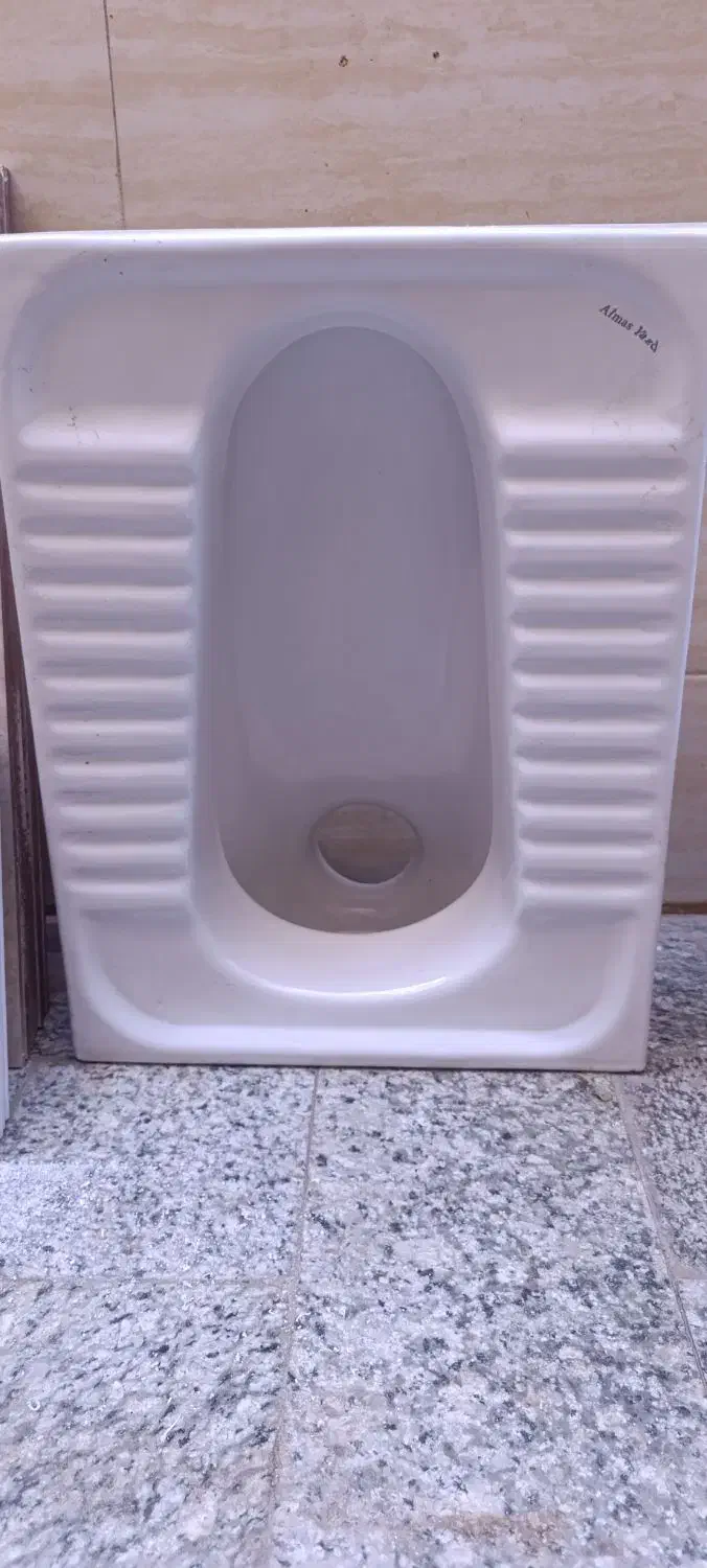 سنگ توالت|لوازم سرویس بهداشتی|زاهدان, |دیوار