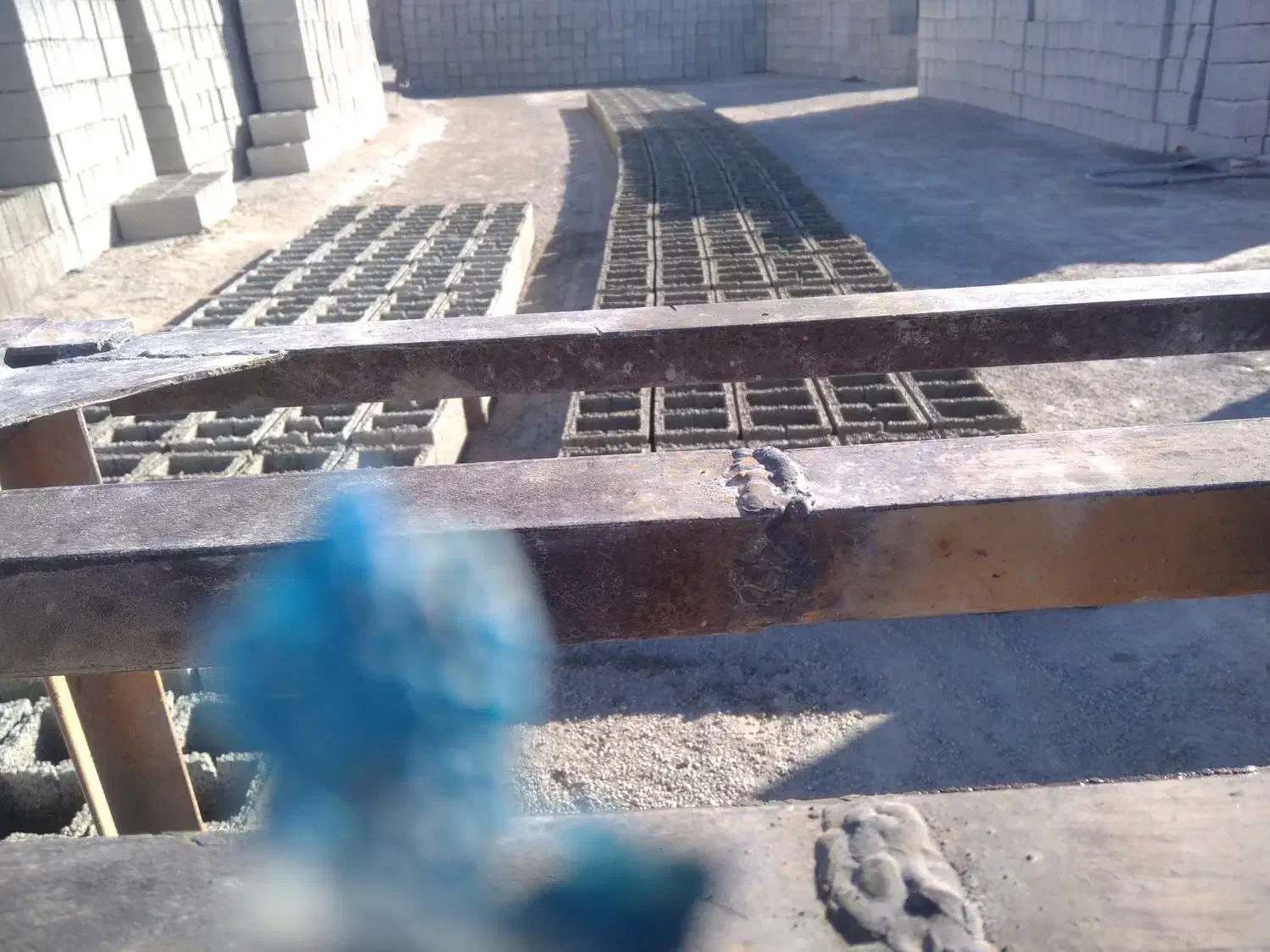 تجهیزات کارگاه|ماشین‌آلات صنعتی|عنبران, |دیوار