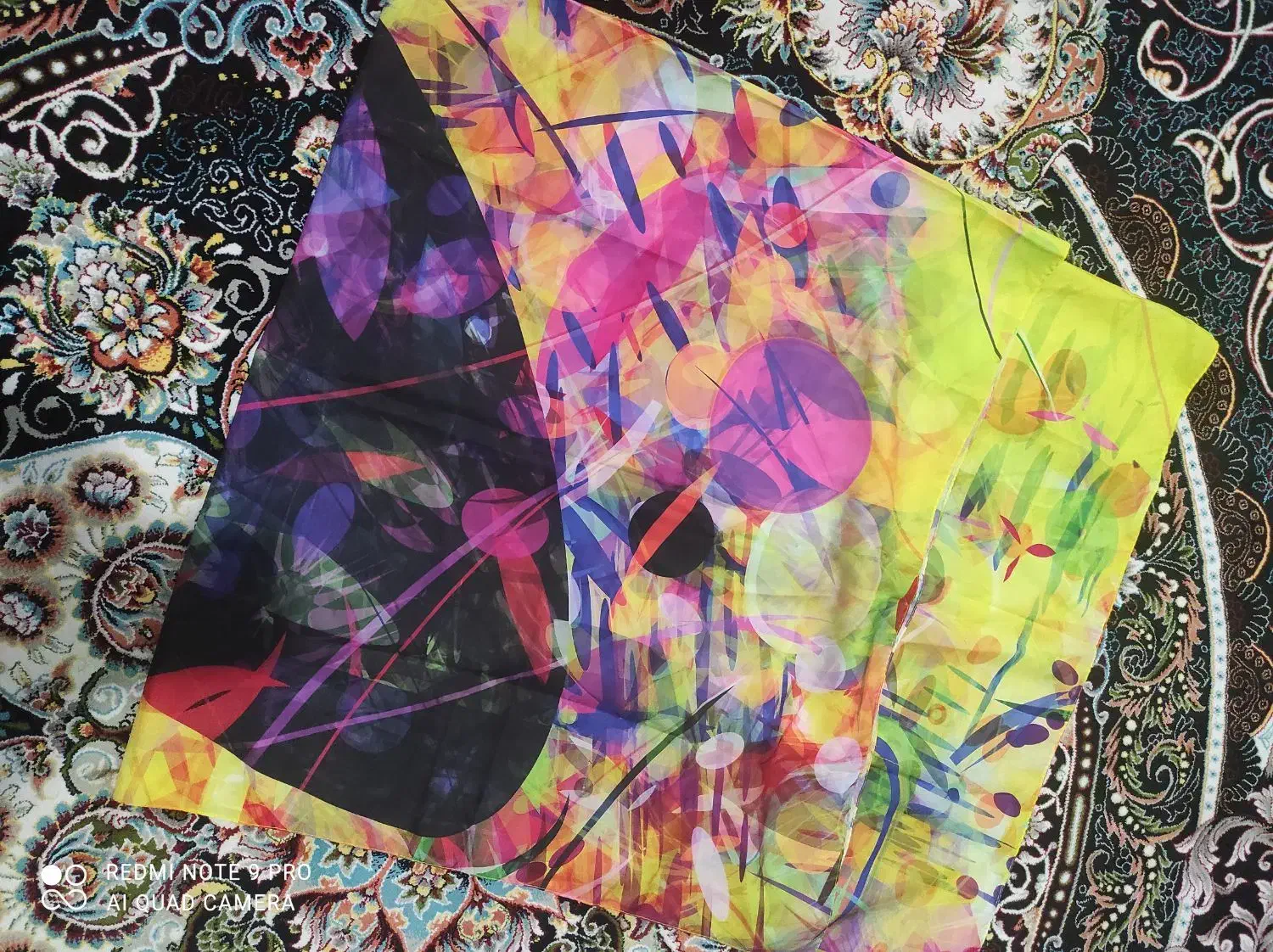 روسری بزرگ جنس خوب|لباس|آستانه اشرفیه, |دیوار