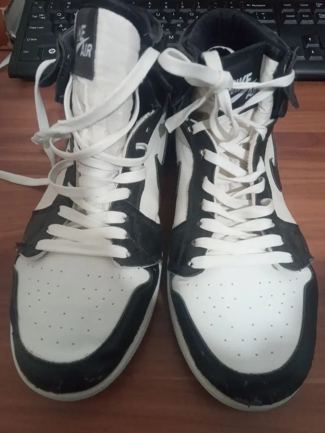 کفش ورزشی|کیف، کفش، کمربند|یاسوج, |دیوار