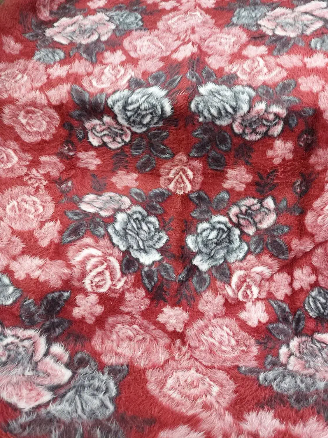 پتو پشمی درخشان ثنا عمده وخرده|رختخواب، بالش، پتو|تبریز, |دیوار