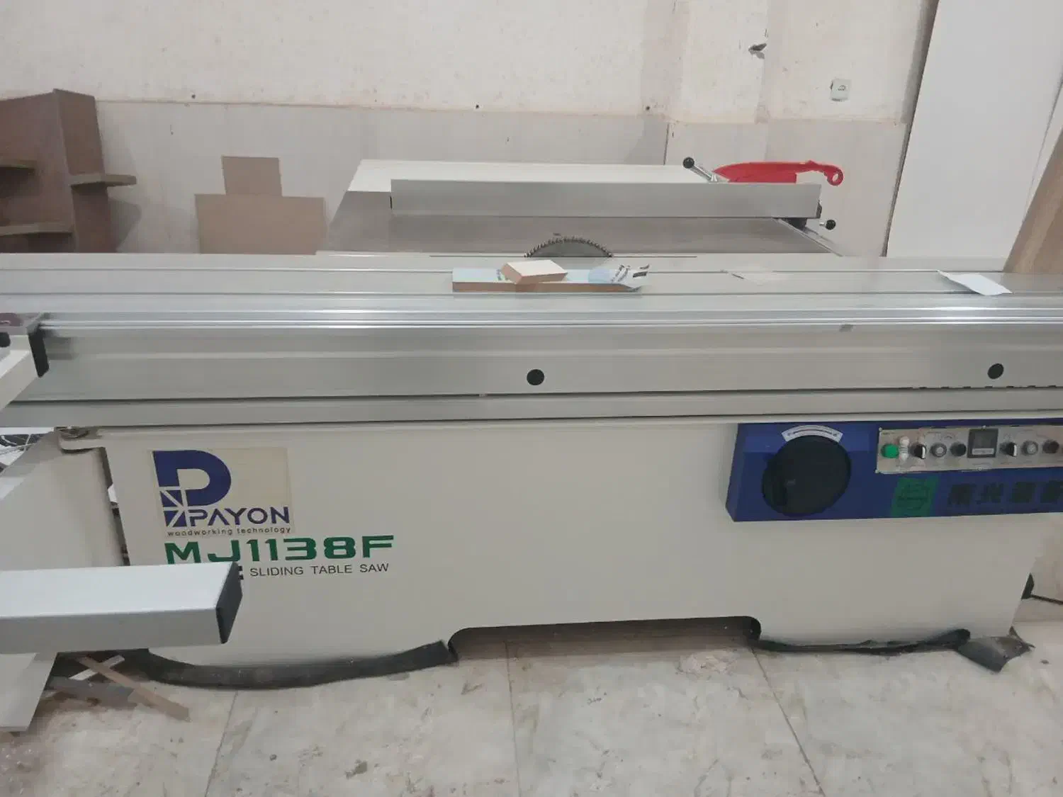 دستگاه برش380 پایون و پرس روکش 3 متر سپاهان|ماشینآلات صنعتی|مشهد, نوید|دیوار