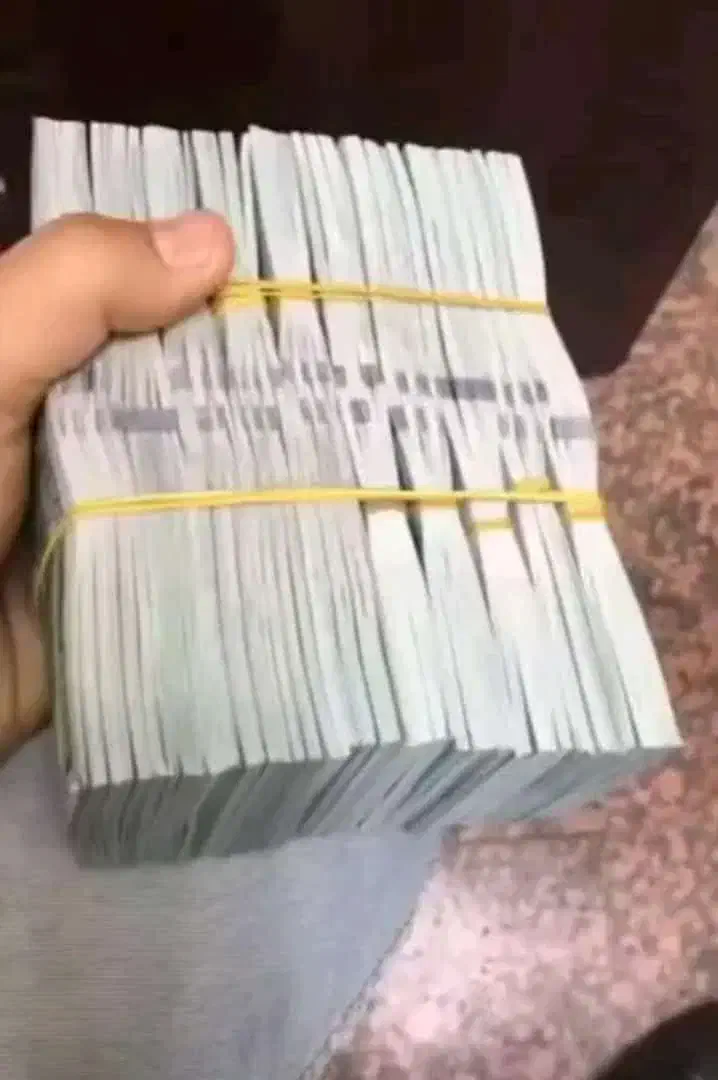 اسکناس تزینی کپی|کلکسیون سکه، تمبر، اسکناس|اصفهان, آبشار|دیوار