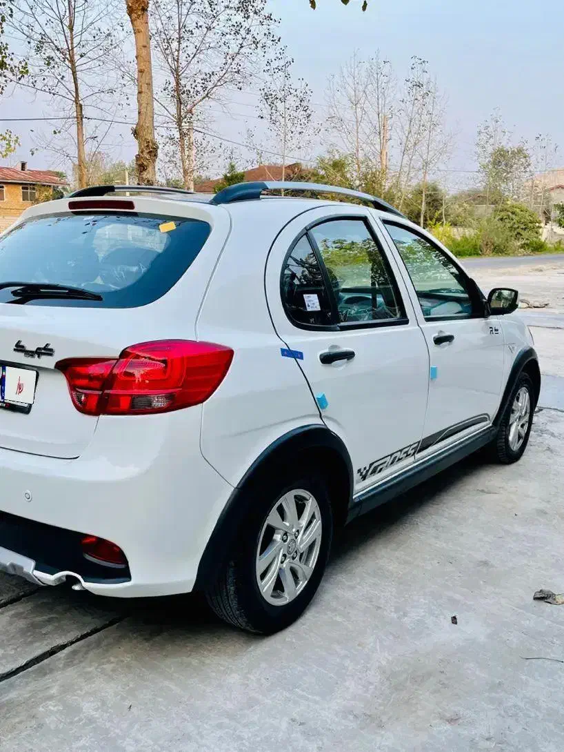 کوییکRمدل۹۹درحد خشک|خودرو سواری و وانت|رشت, حومه رشت|دیوار