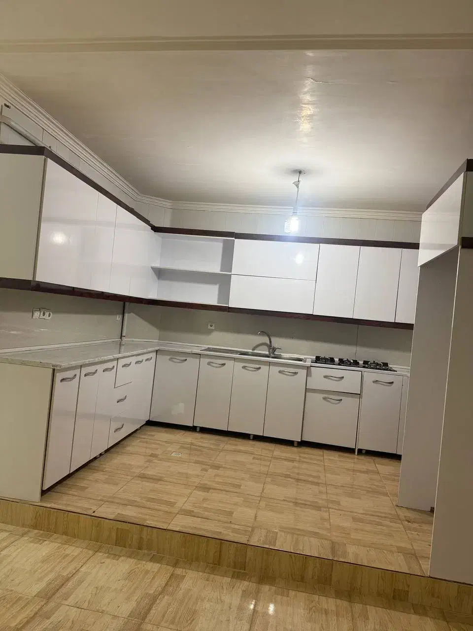 آپارتمان شخصی ساز واقع در شهر بعثت|اجارهٔ آپارتمان|مرند, |دیوار