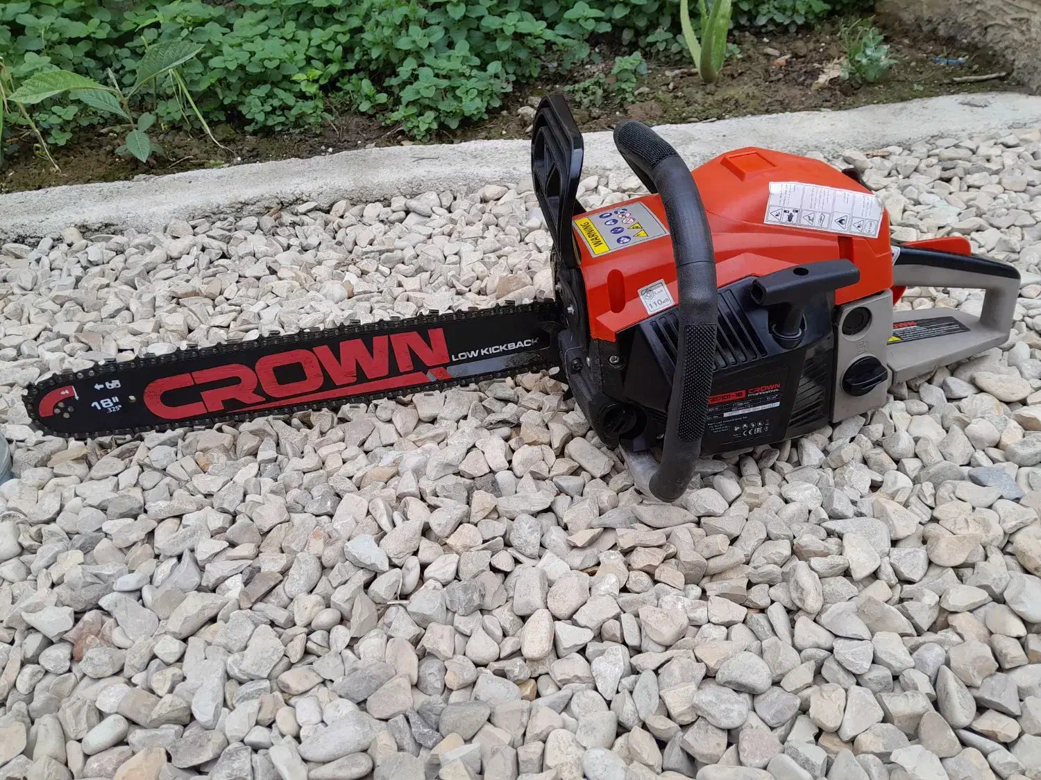 علفتراشی پاکسازی،حرس قطع درخت،سمپاشی علفکُش، نقاشی|خدمات باغبانی و درختکاری|قائم‌شهر, |دیوار