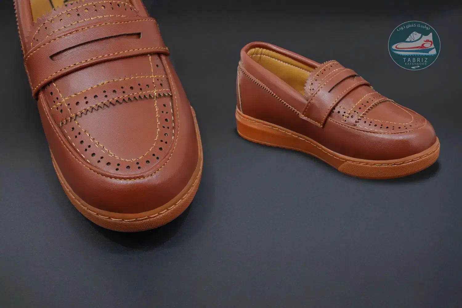 کفش (خوب ) بچه گانه سایز ۲۶ الی ۳۶|کفش و لباس بچه|تبریز, |دیوار