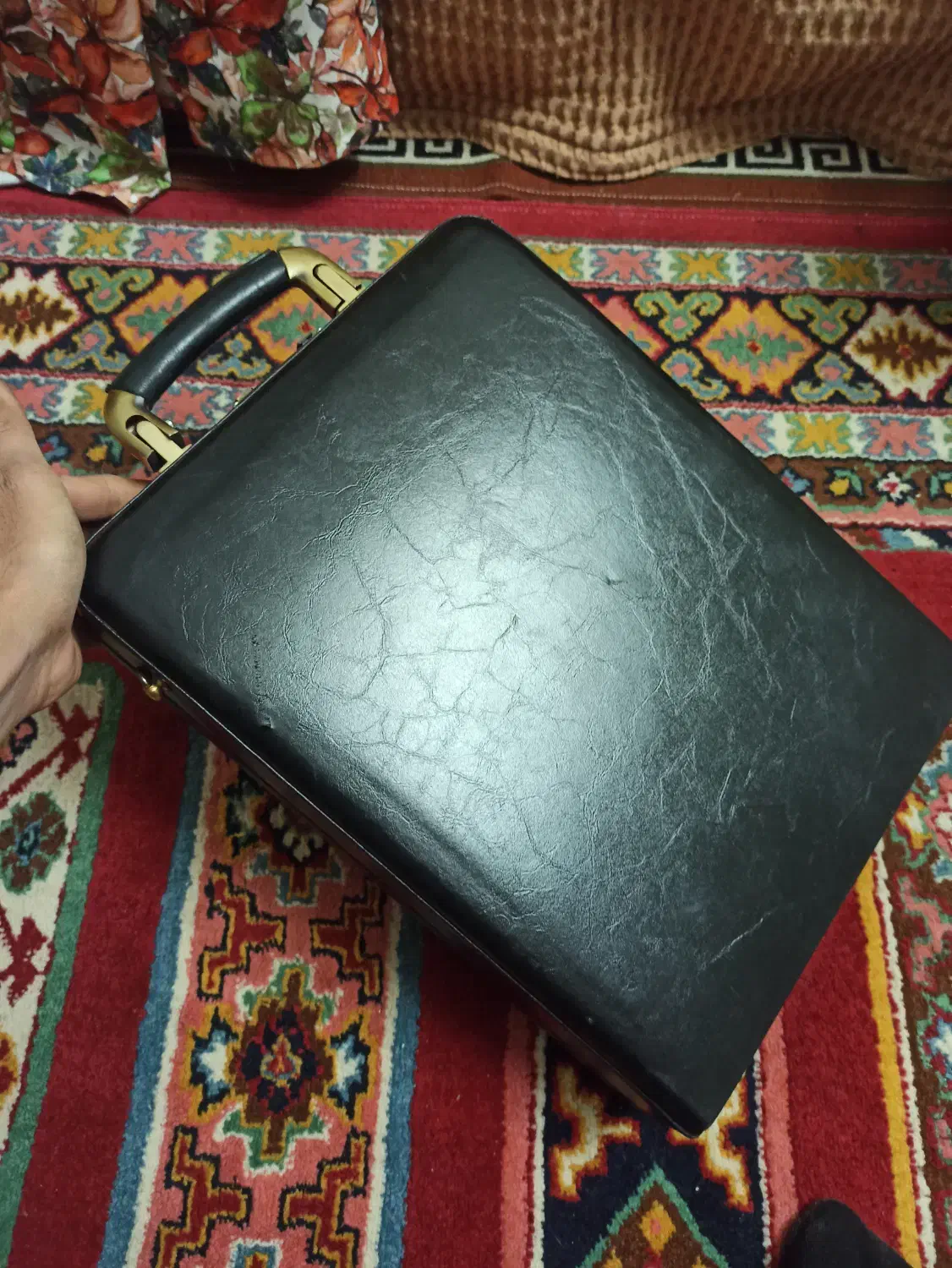 کیف چرم طرح سامسونت مسطتیل|کیف، کفش، کمربند|کاشان, گبرها|دیوار