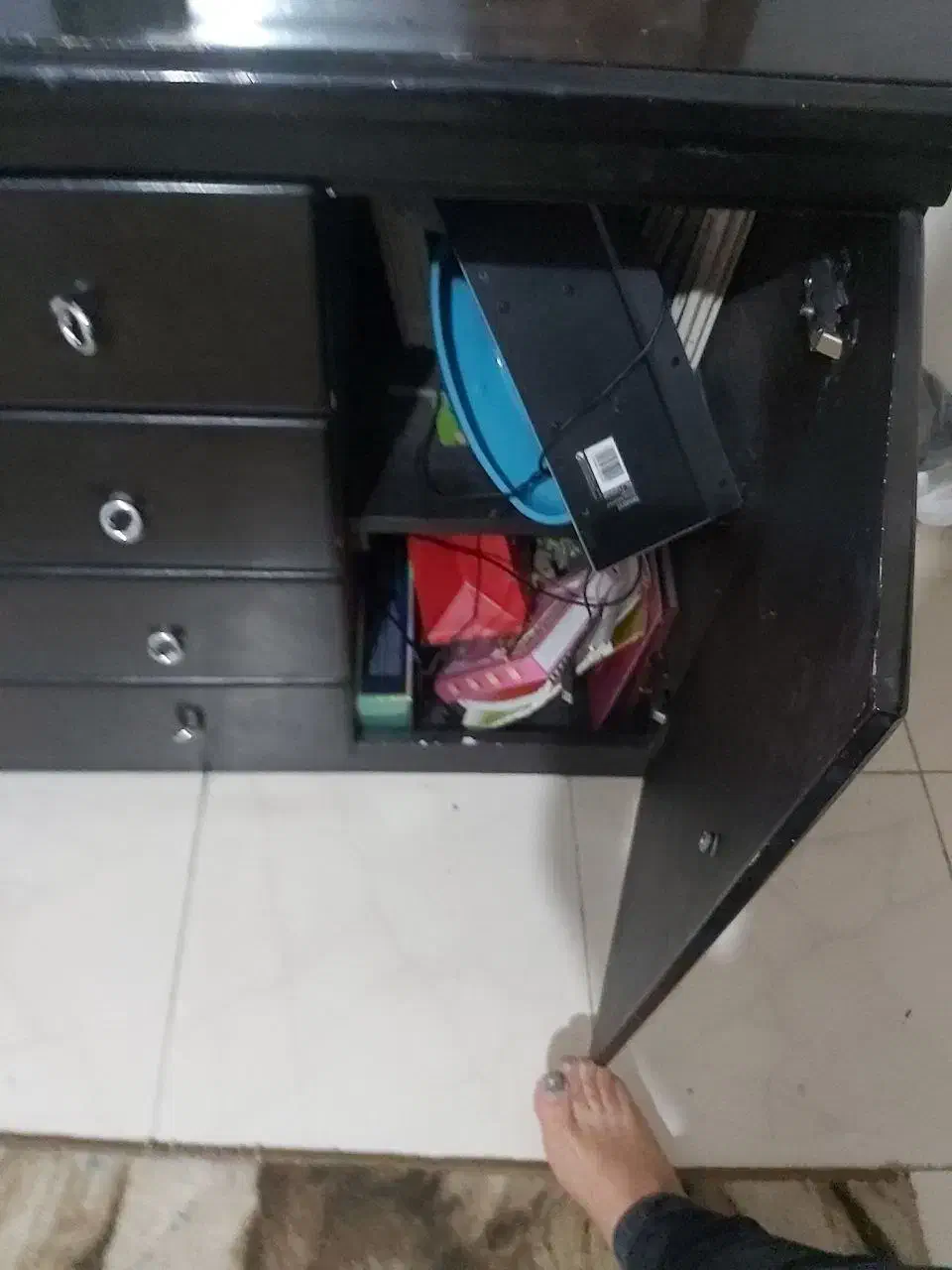 تخت خواب سرویس چوب میز کامپیوتر دراور|تخت و سرویس خواب|هشتگرد, شهرک صبا سوله|دیوار