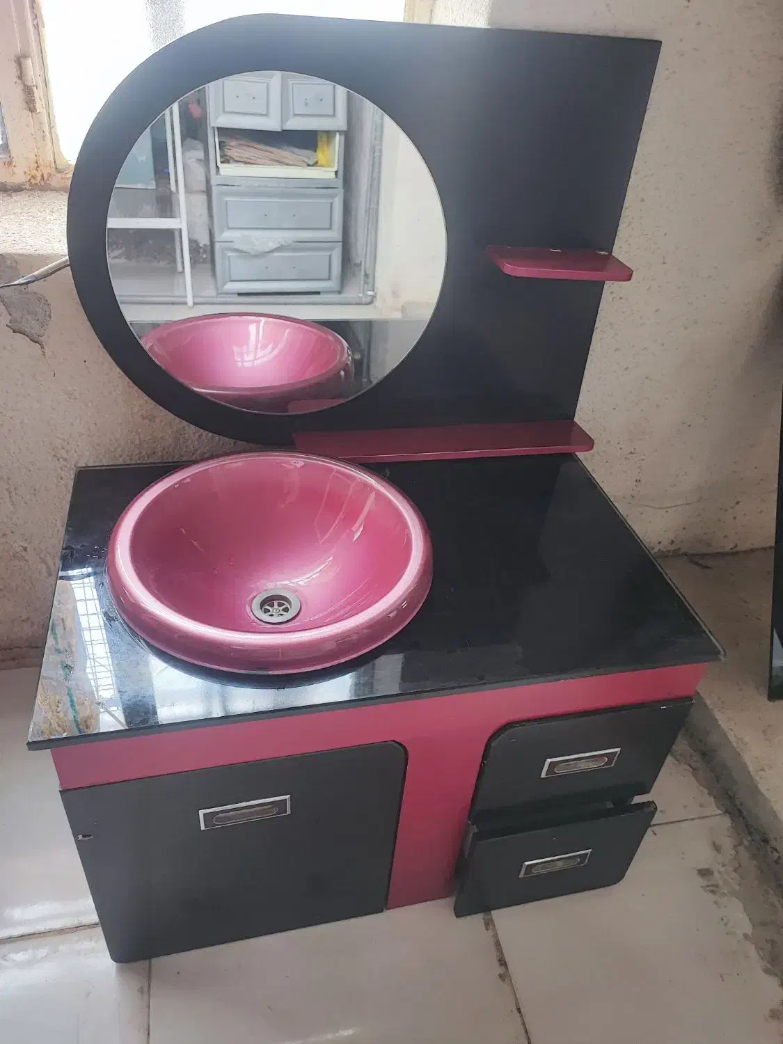 روشویی کابینتی با اینه|لوازم سرویس بهداشتی|سنندج, |دیوار