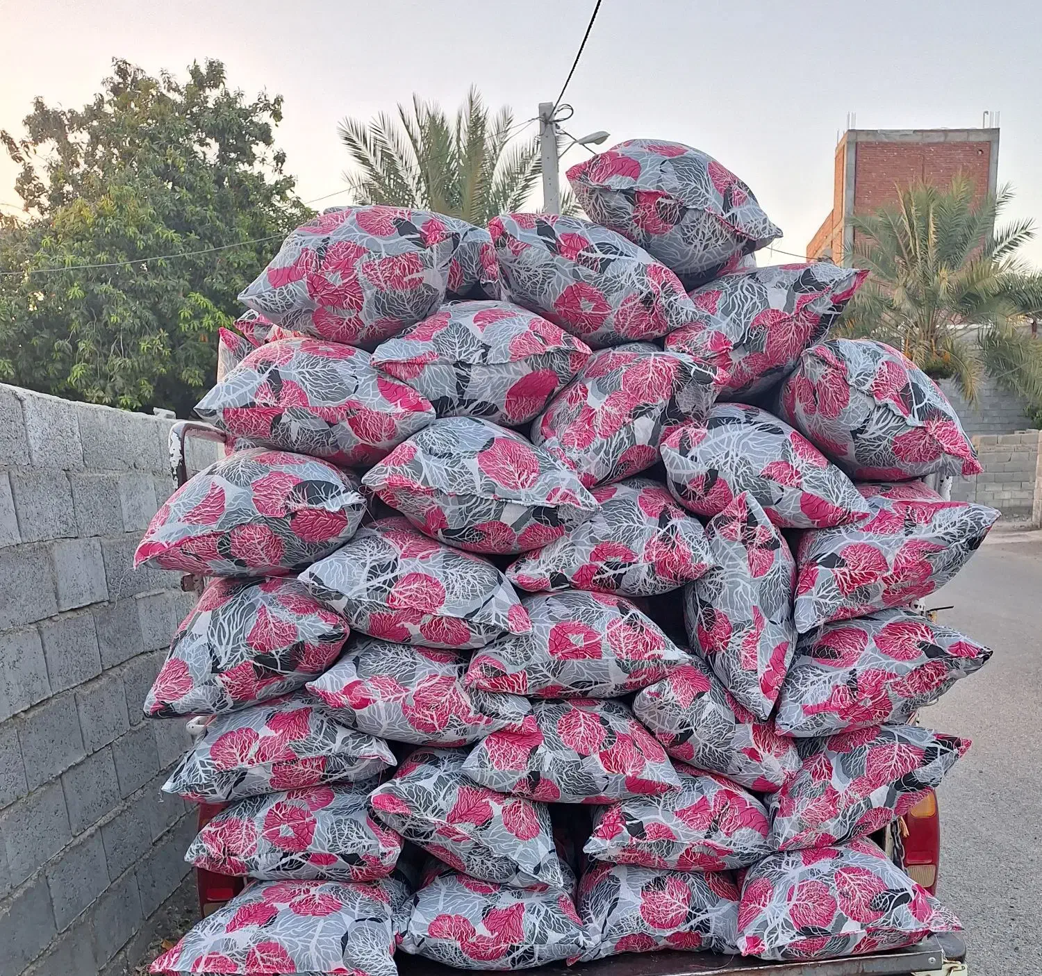 کالای خواب|رختخواب، بالش، پتو|منوجان, |دیوار