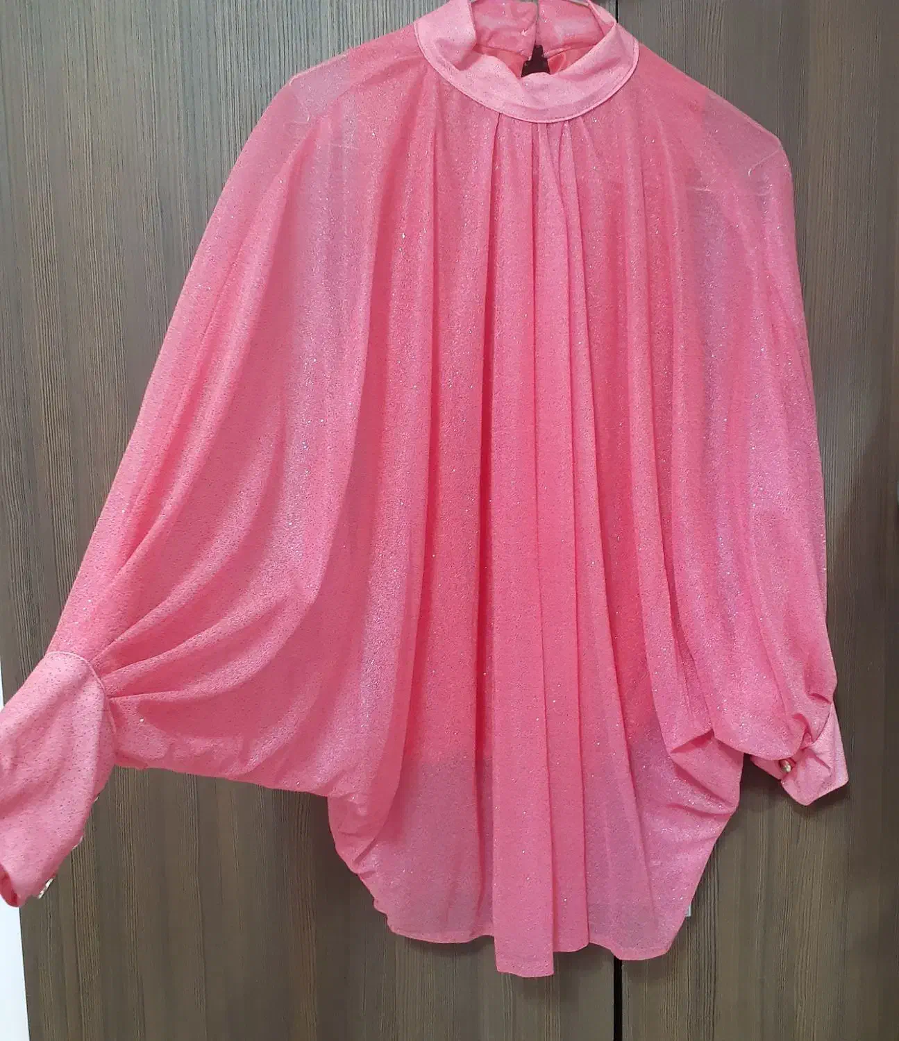 بلوز مجلسی|لباس|رشت, گلباغ نماز|دیوار