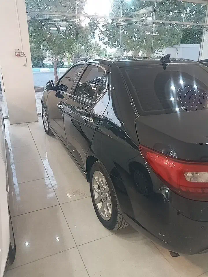 دنا پلاس اتومات مدل ۱۴۰۰|خودرو سواری و وانت|برخوار, |دیوار