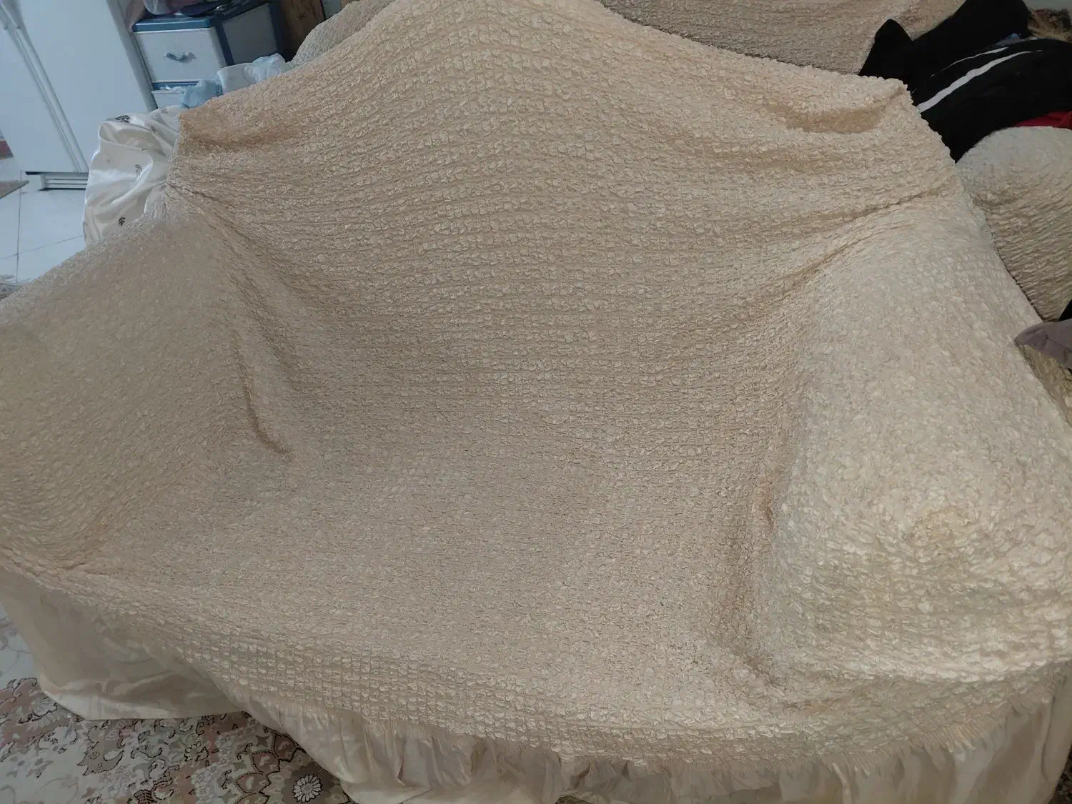 روکش مبل کشی ترک رنگ کرم|مبلمان خانگی و میز عسلی|تهران, آبشار|دیوار