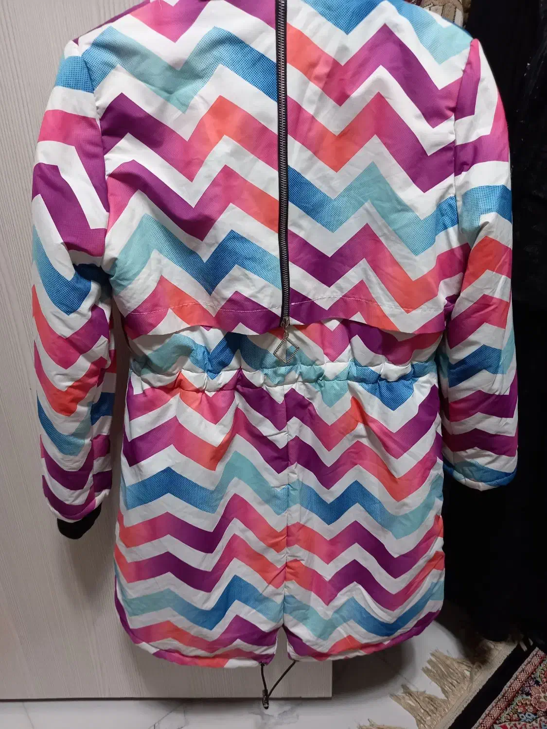 لباس|لباس|ماهدشت, |دیوار