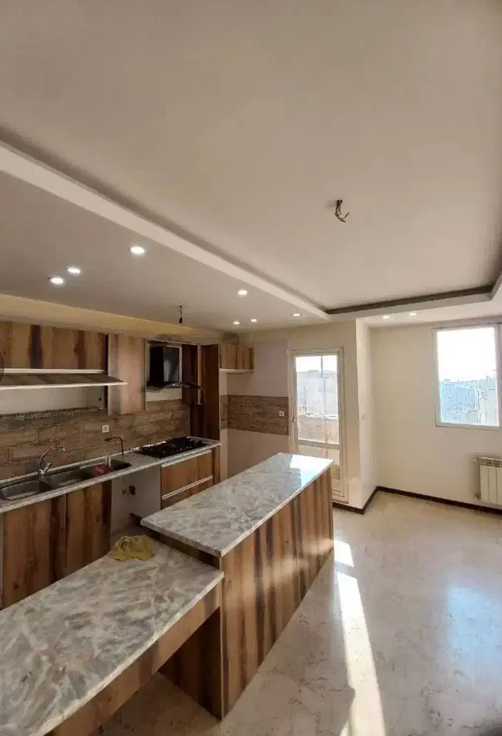 ۱۱۰ متر ۲ خواب نوساز فول امکانات