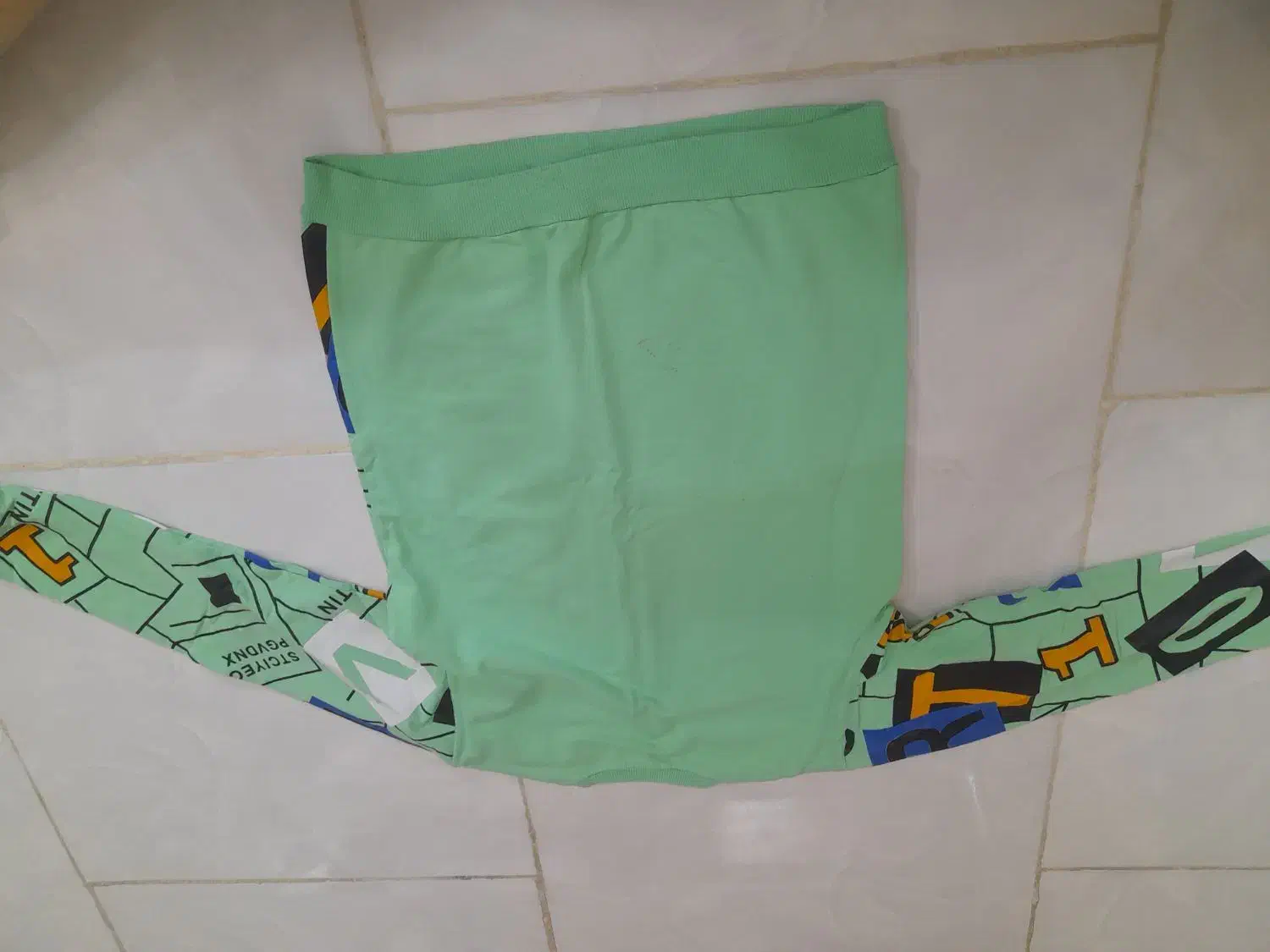 بلوز در حد سایز ۶۵|کفش و لباس بچه|اردبیل, |دیوار