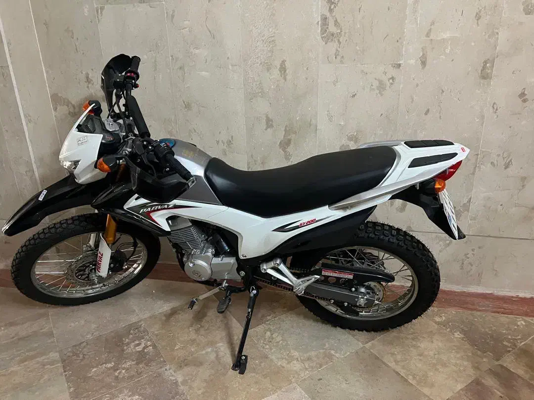 موتور تریل پرواز ۲۰۰ خشک ۱۴۰۳|موتورسیکلت|قم, سعادتی|دیوار