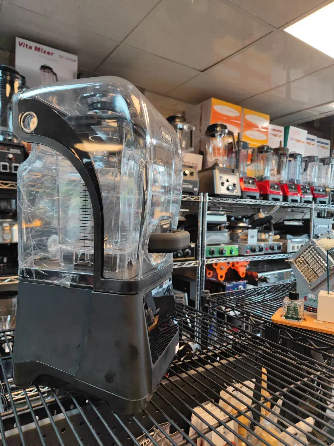 بلندر میکسر مخلوط کن کاوردار آلفامیکس سایلنت|کافیشاپ و رستوران|اندیشه, شهرک کوثر|دیوار