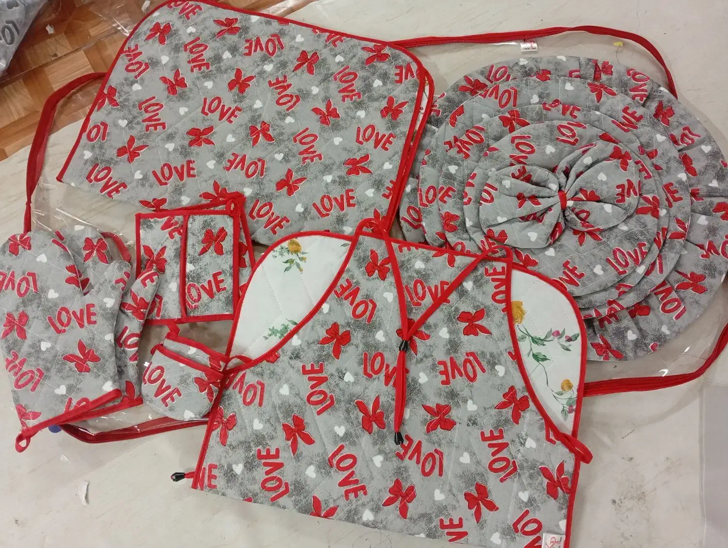 پخش سرویس  آشپزخانه|سفره، حوله، دستمال آشپزخانه|مشهد, سیلو|دیوار