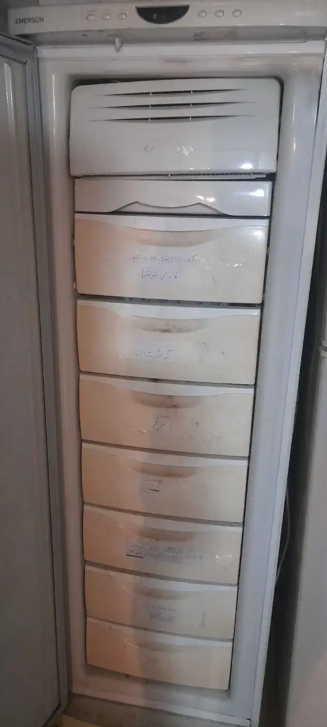 فروش فریزر ۷ کشو امرسان احتیاج به تعمیر دارد|یخچال و فریزر|تهران, توحید|دیوار