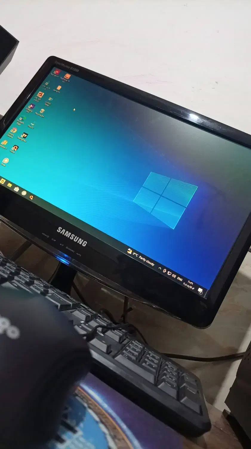 فروش کامپیوتر برای حسابداری و کارهای روزمرگی|رایانه رومیزی|ساوه, |دیوار