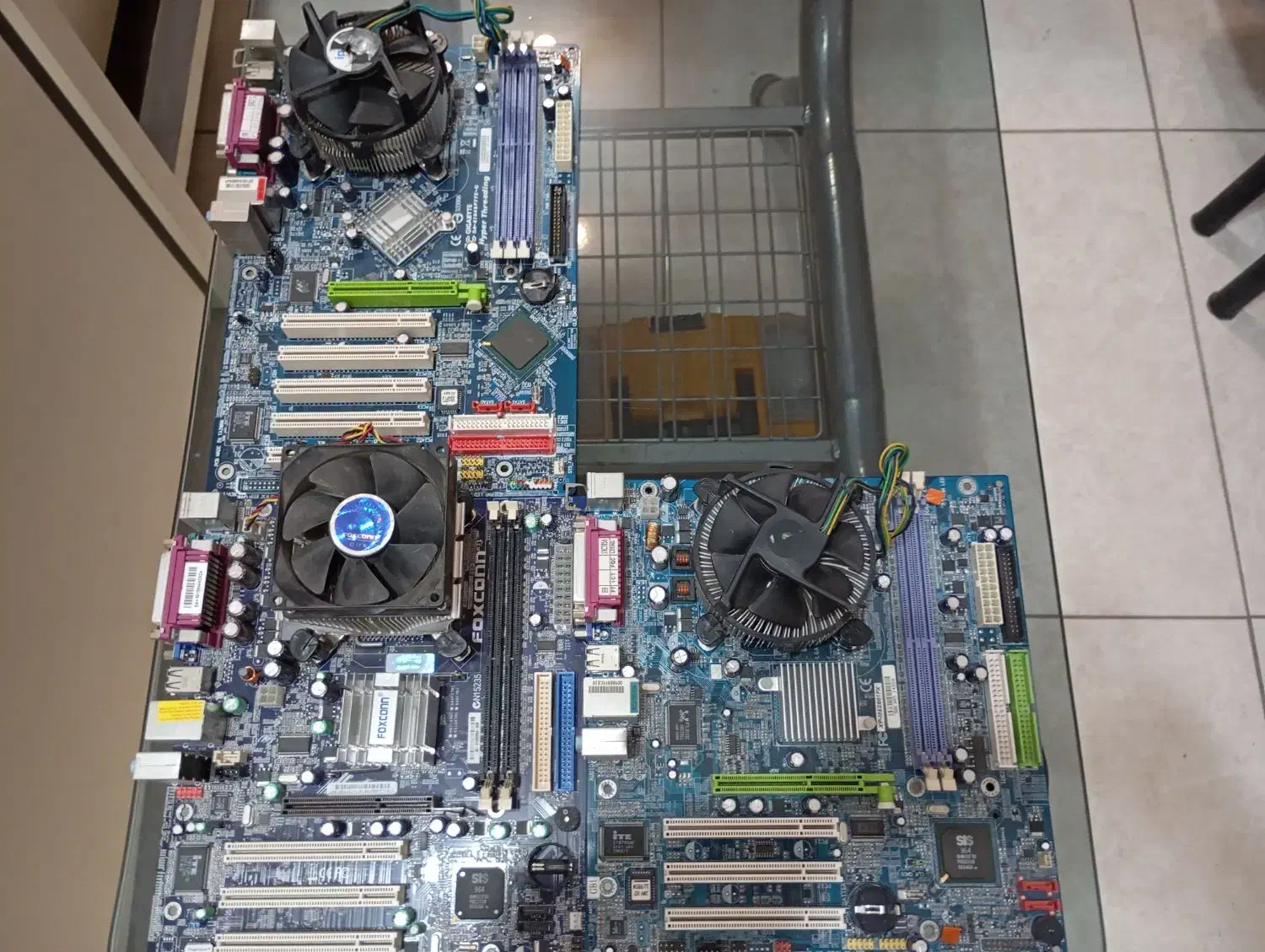 سه مدل Mother Board|قطعات و لوازم جانبی رایانه|فولادشهر, B4|دیوار
