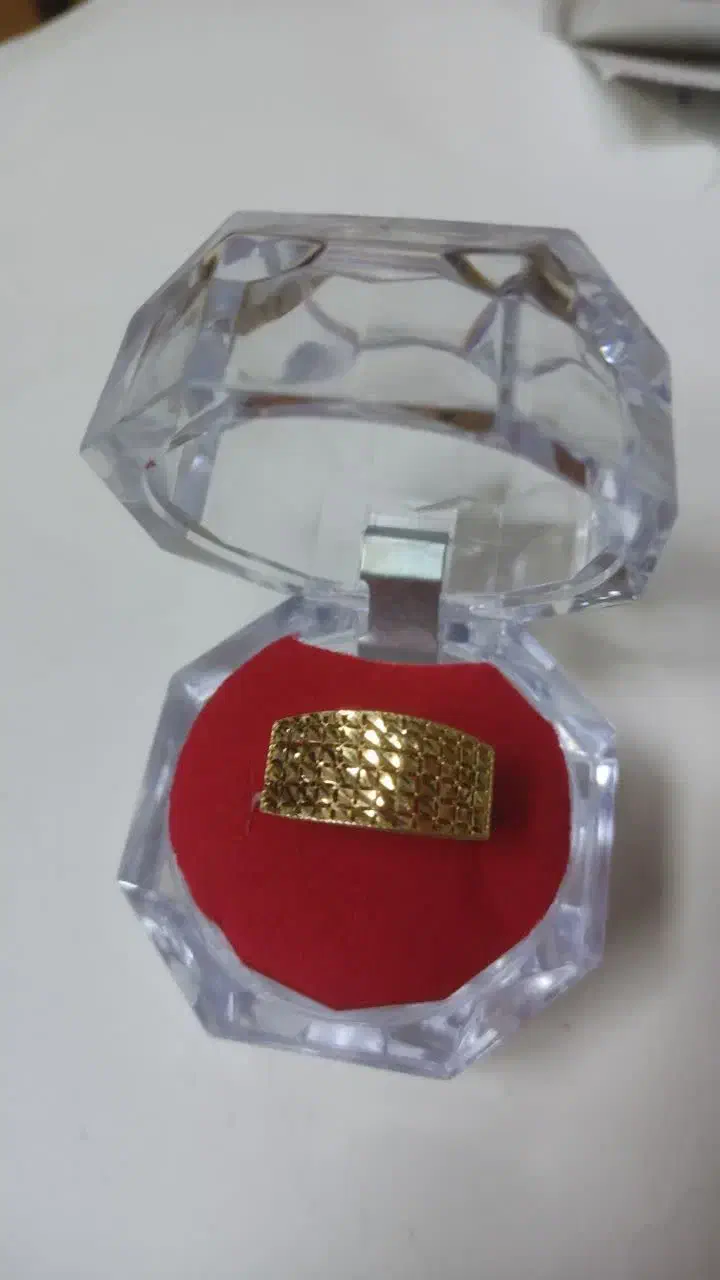 طلای بدون اجرت و مالیات|جواهرات|قم, شهرک امام حسین|دیوار