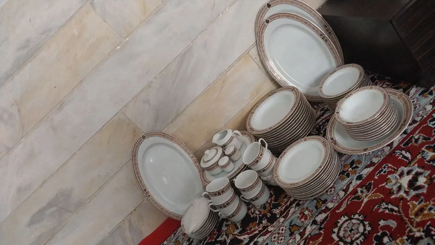 ظرف چینی|ظروف سرو و پذیرایی|میبد, |دیوار