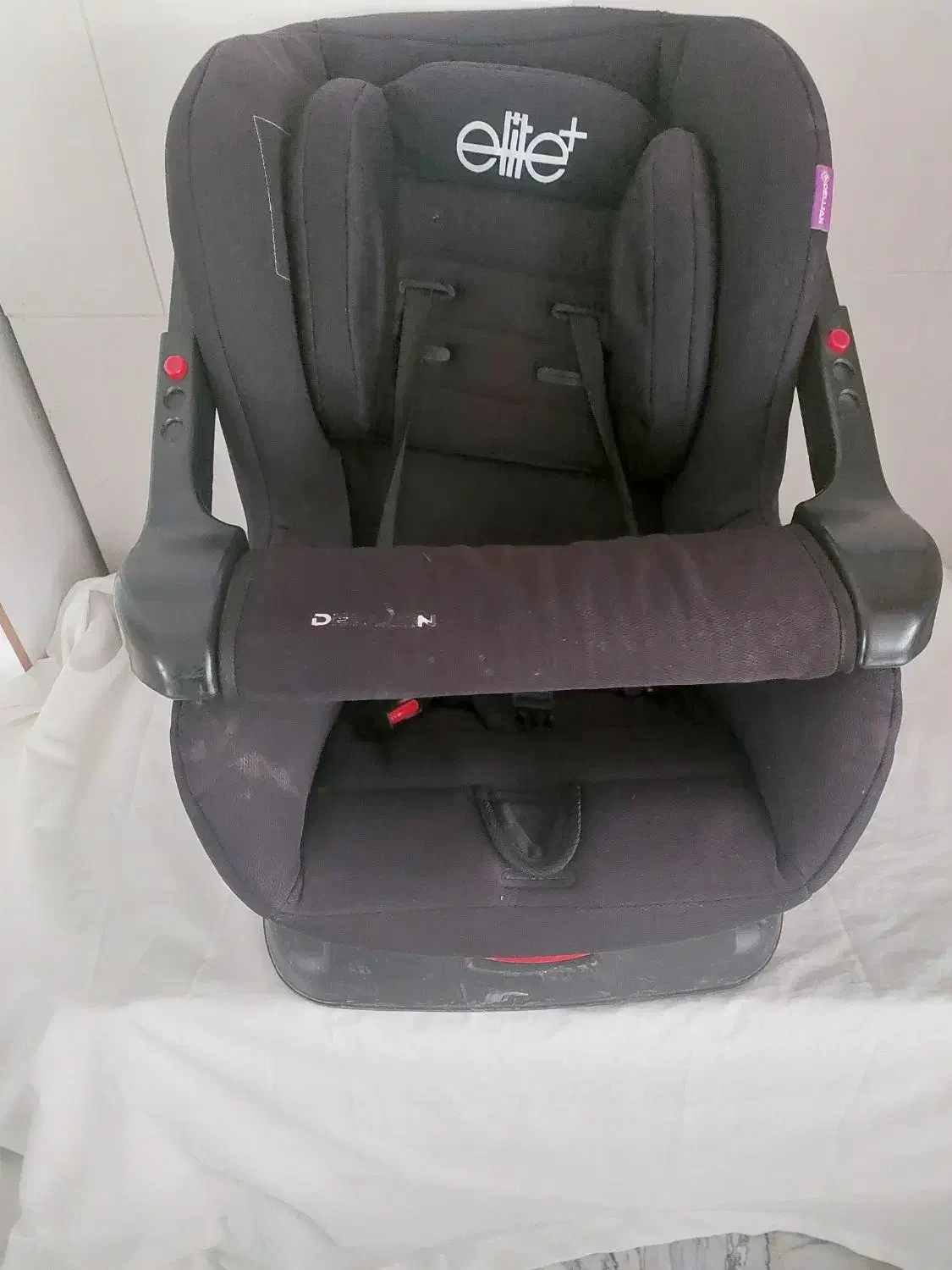 لباس و وسایل بچگانه|کفش و لباس بچه|اردبیل, |دیوار