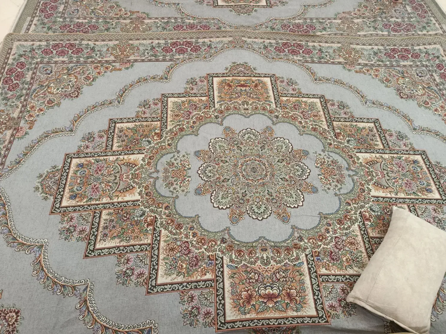 روفرشی|روفرشی|مشهد, پنجتن|دیوار