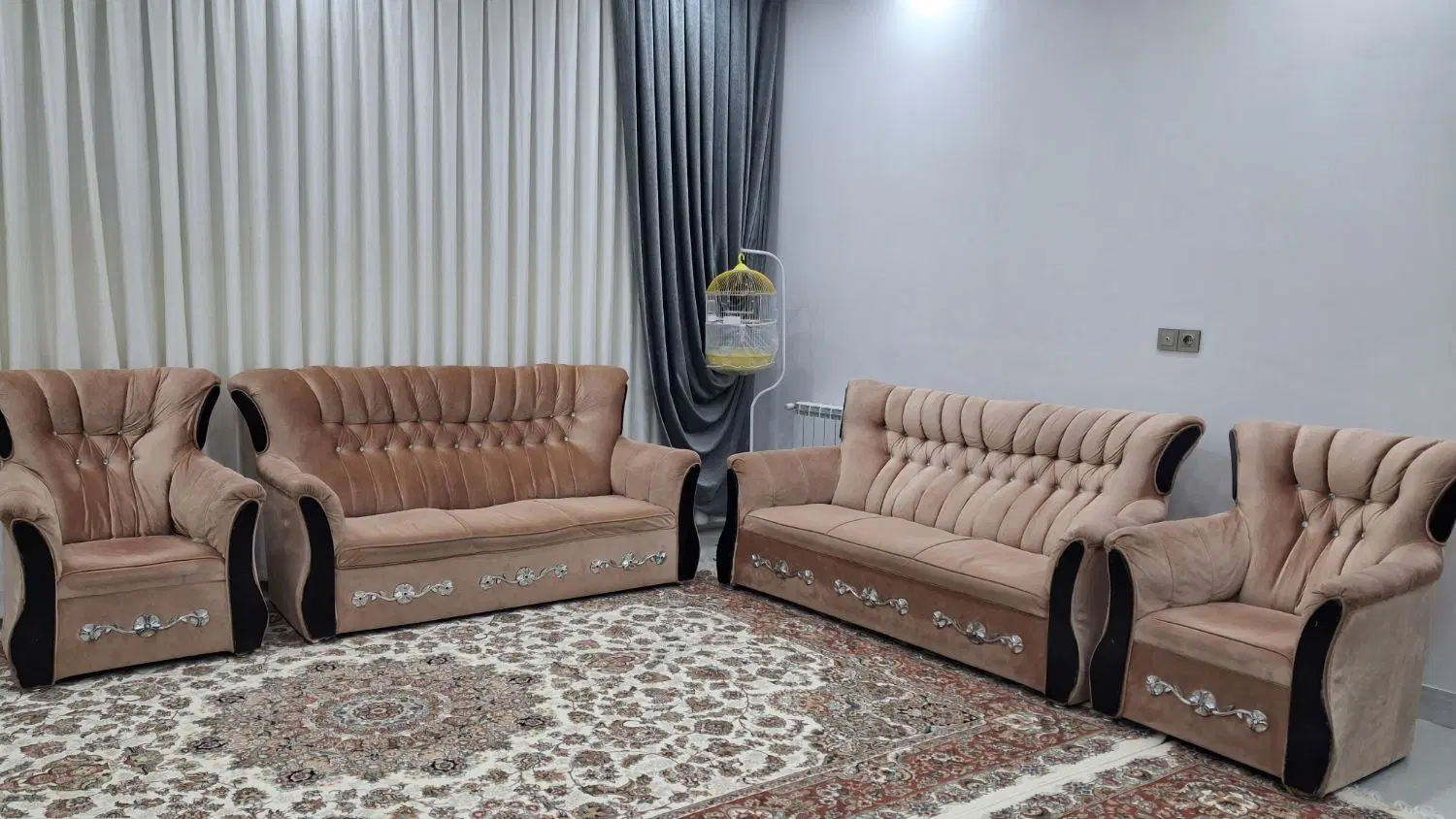 مبل|مبلمان خانگی و میز عسلی|قائن, |دیوار