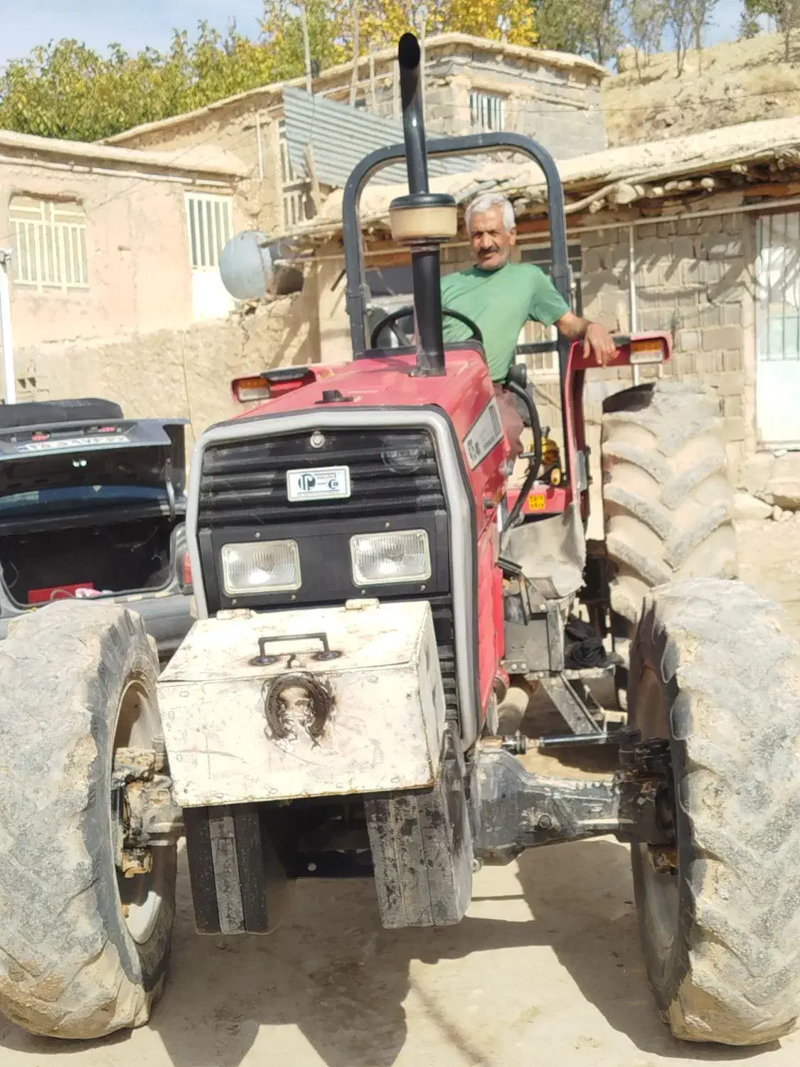 شخم پرکردن زمین|خدمات باغبانی و درختکاری|نورآباد ممسنی, |دیوار