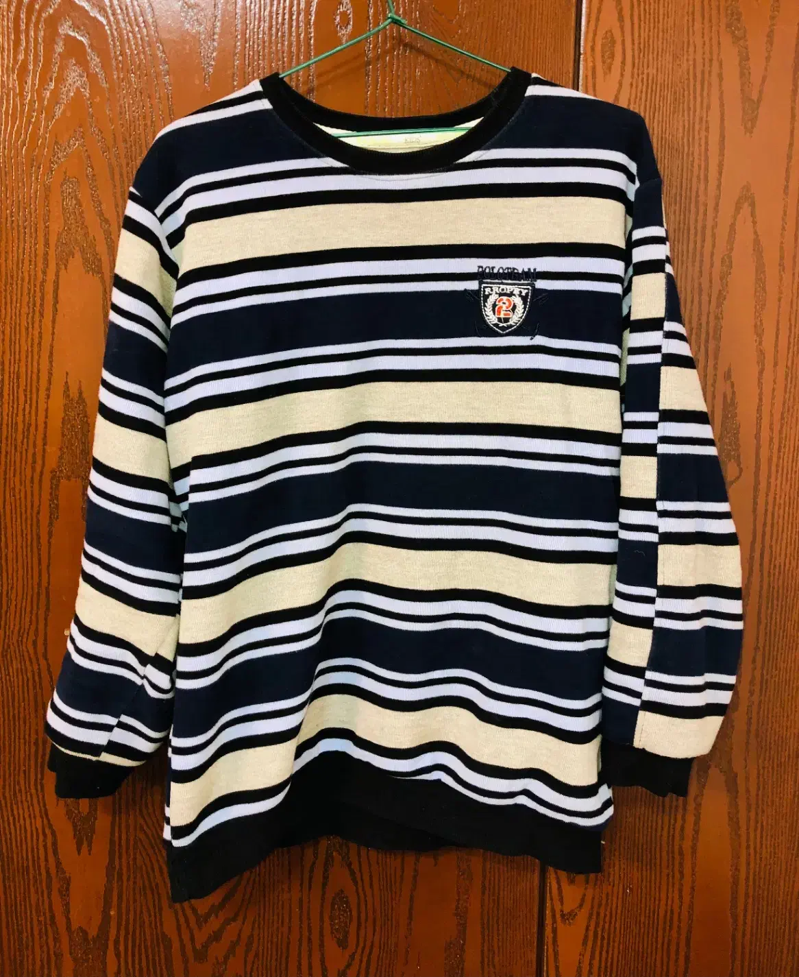 لباس پسرانه|لباس|یزد, |دیوار