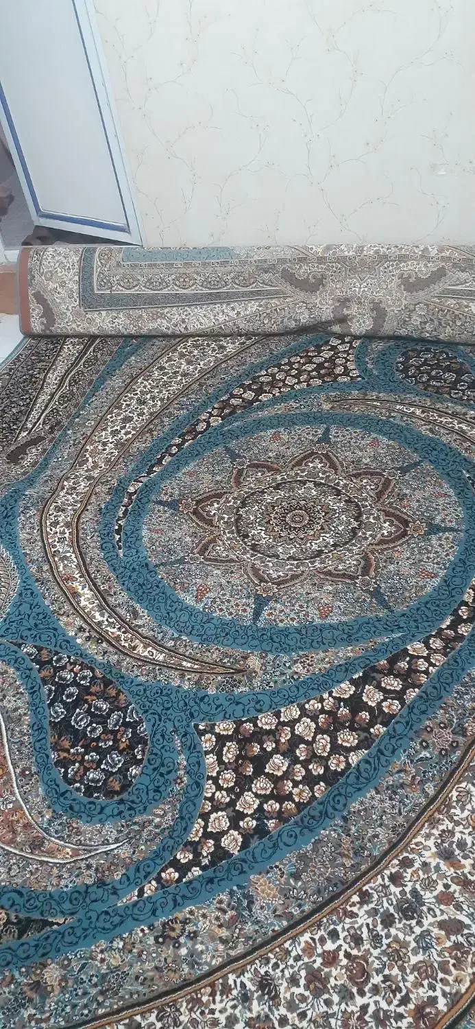 فرش ۷۰۰شانه|فرش|قرچک, میرزائی جنوبی|دیوار