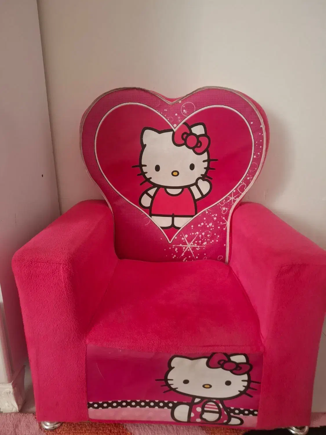 مبل کودک|تخت و صندلی بچه|سیرجان, |دیوار