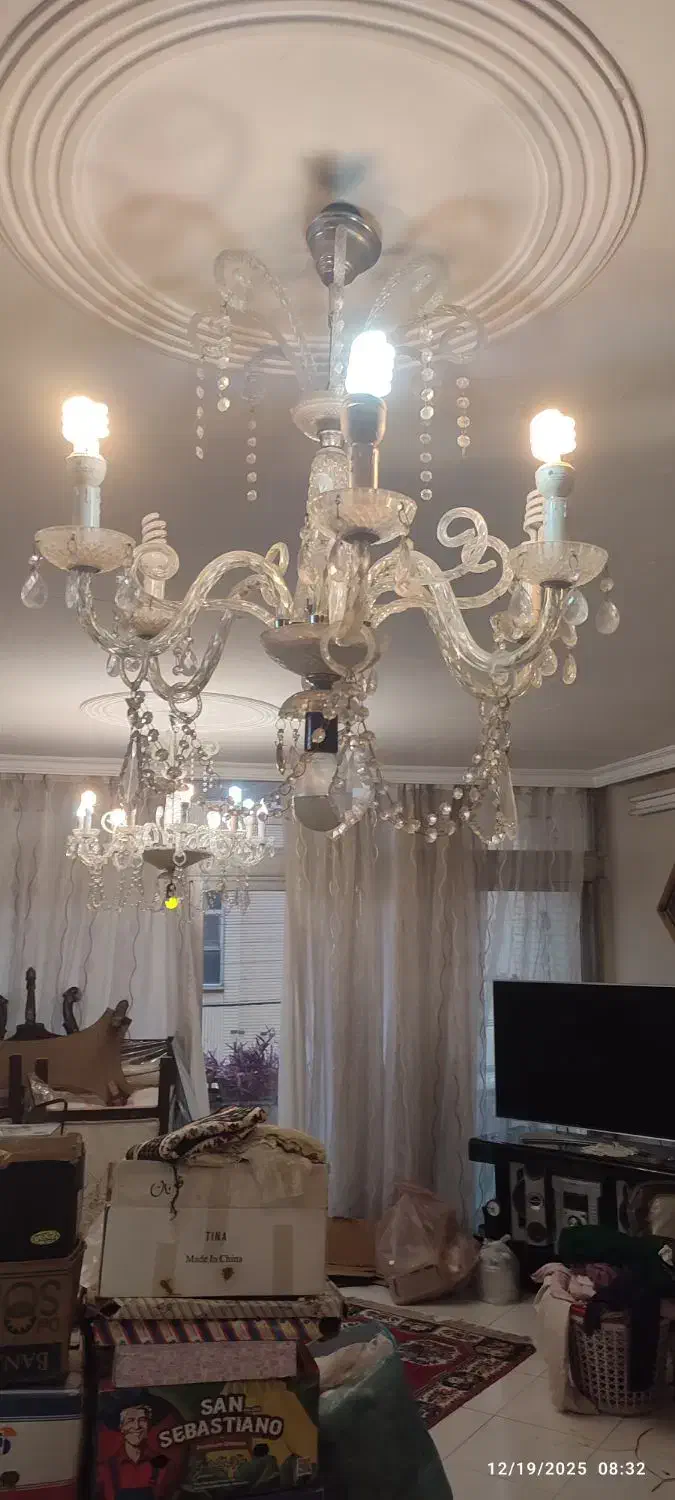 لوستر ۱۰ شاخه و ۶ شاخه|لوستر و چراغ آویز|اصفهان, چرخاب|دیوار