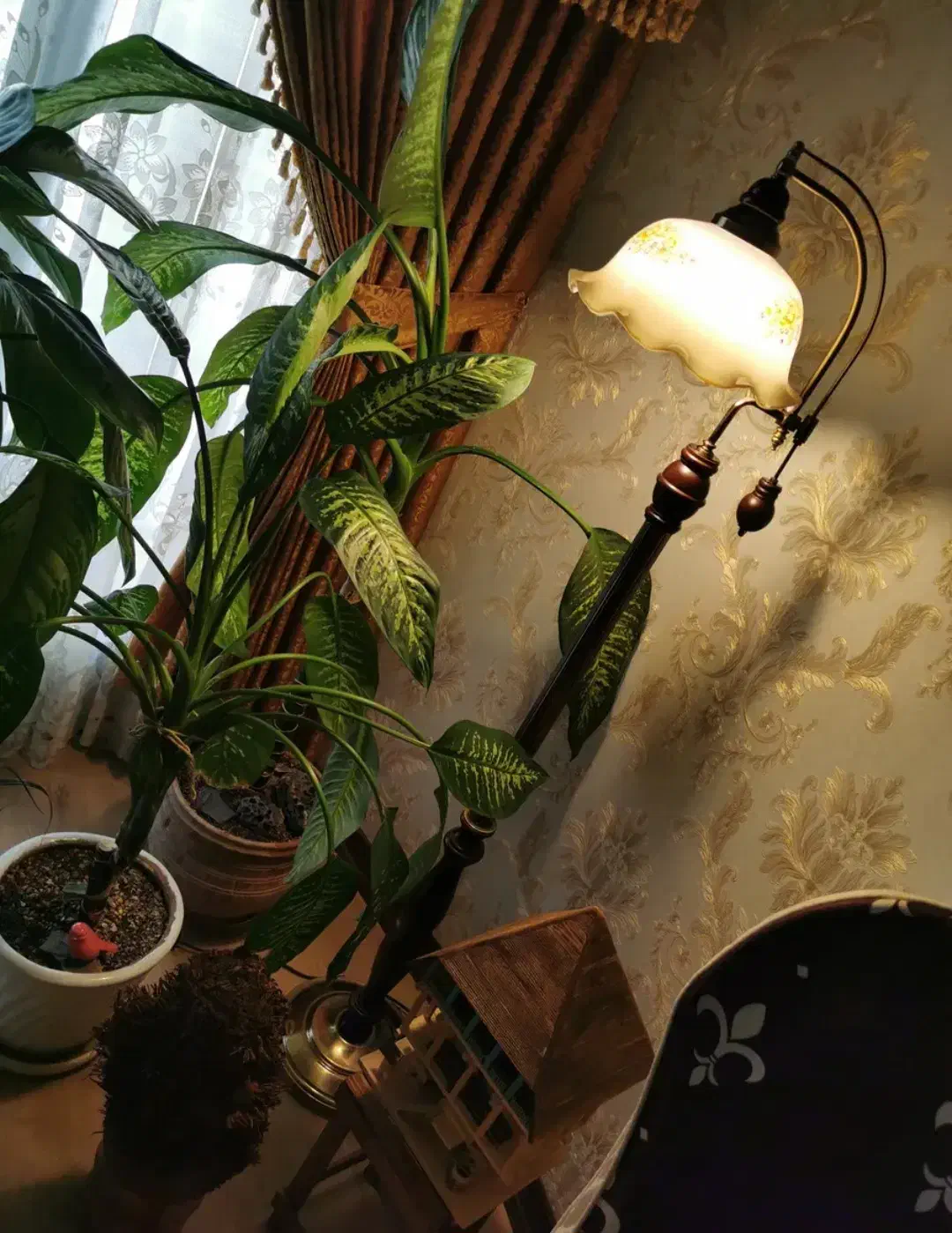 آباژور و چراغ خواب کلاسیک|چراغ خواب و آباژور|محمدشهر, محمدشهر|دیوار