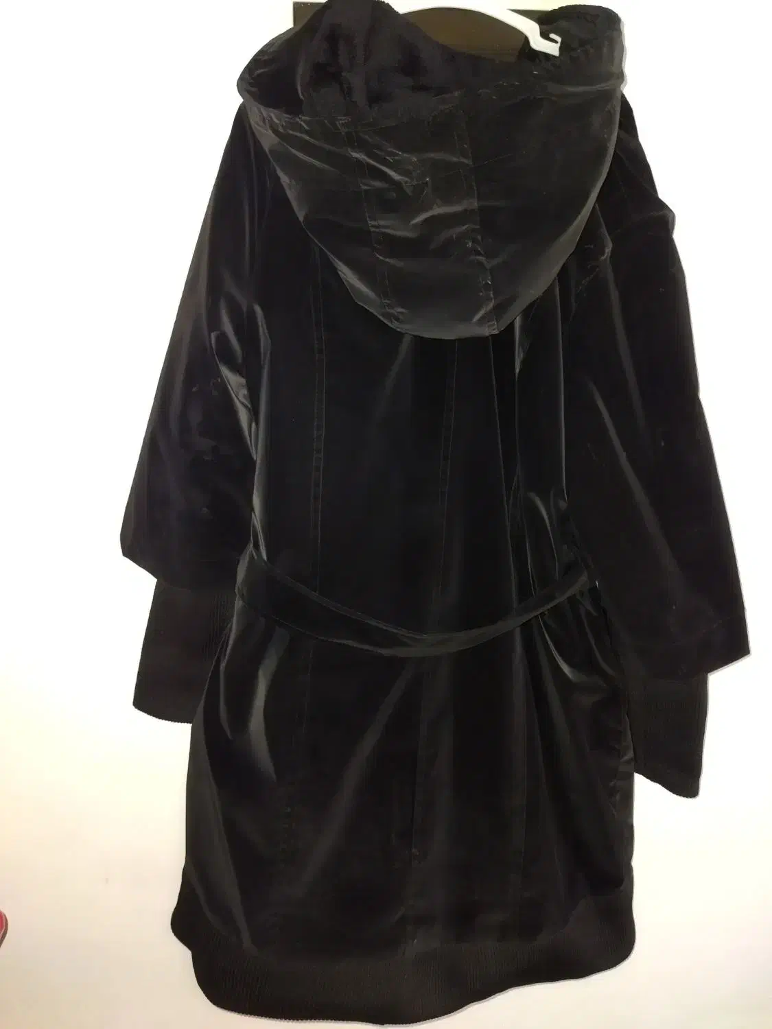 کاپشن سیلیکونی|لباس|سهند, |دیوار