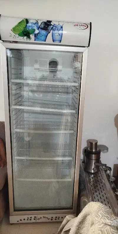 یخچال ایستاده سایز بزرگ|کافی‌شاپ و رستوران|بندرعباس, |دیوار