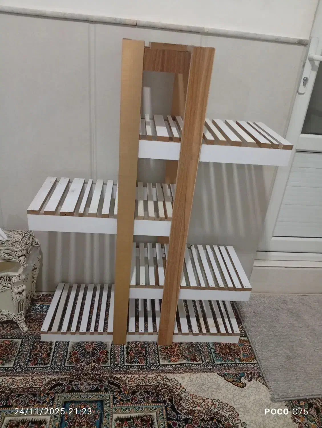 استندگل|کتابخانه، شلف، قفسههای دیواری|قم, نخودی|دیوار