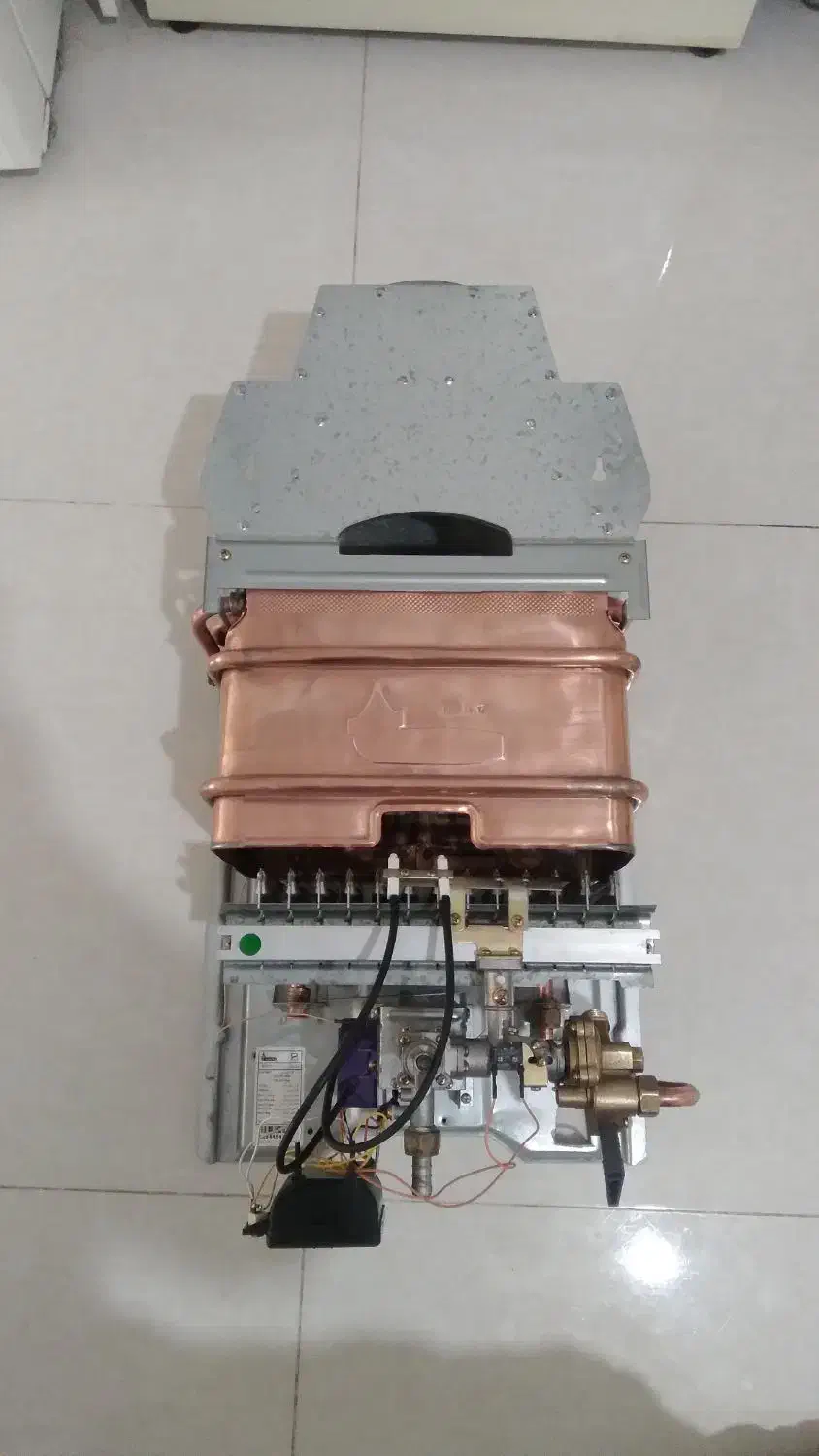 سرویس انواع ابگرمکن پکیج هود اجاق گاز بخاری|خدمات پیشه و مهارت|صدرا-فارس, فاز ۱|دیوار