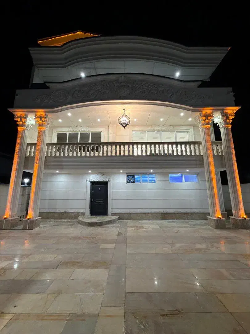 کاخ ویلا استخردار ۴خوابه تریبلکس رامسر|اجارهٔ کوتاه‌مدت ویلا و باغ|رامسر, |دیوار