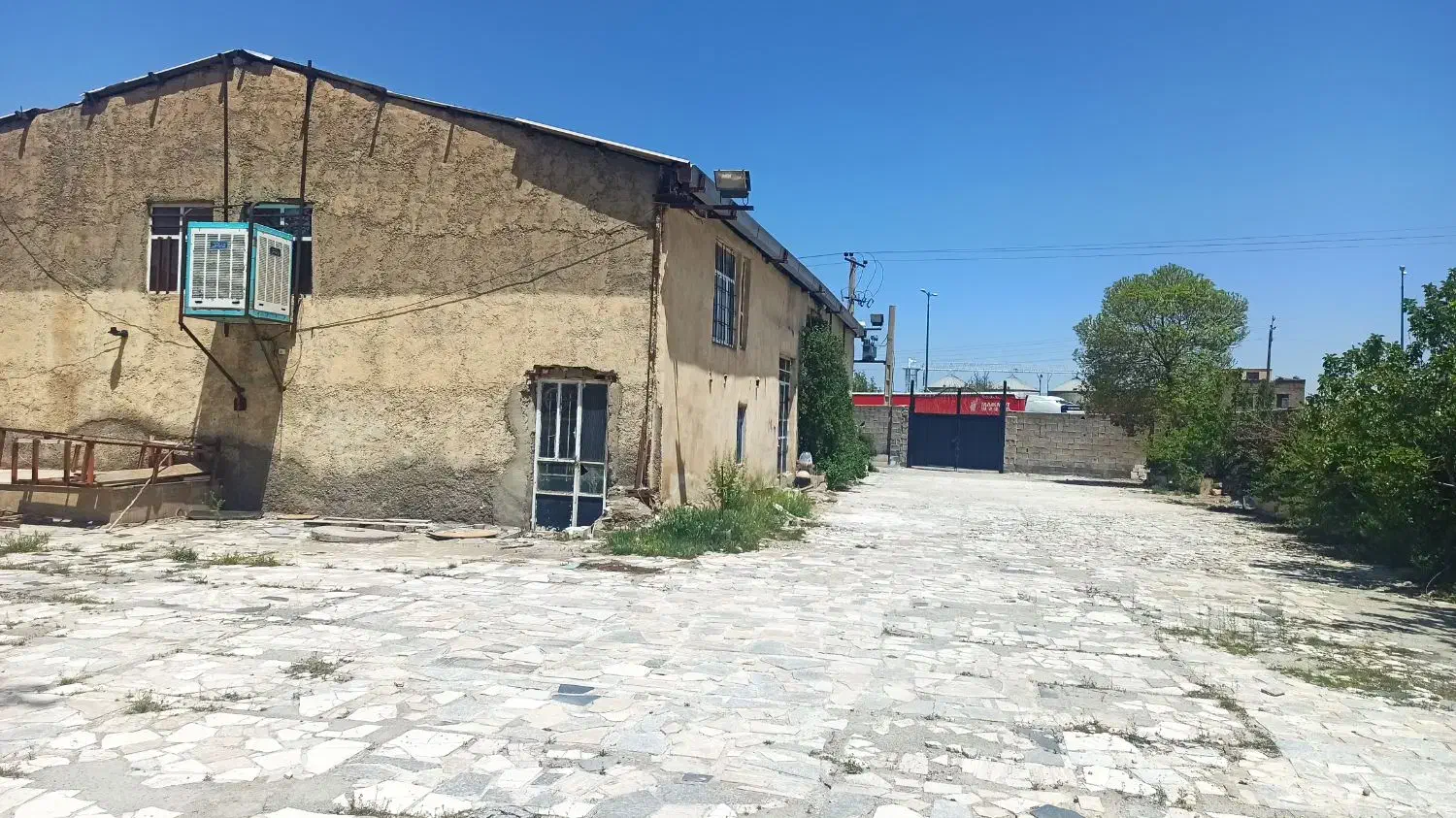 اجاره سوله|اجارهٔ دفتر صنعتی، کشاورزی، تجاری|همدان, |دیوار