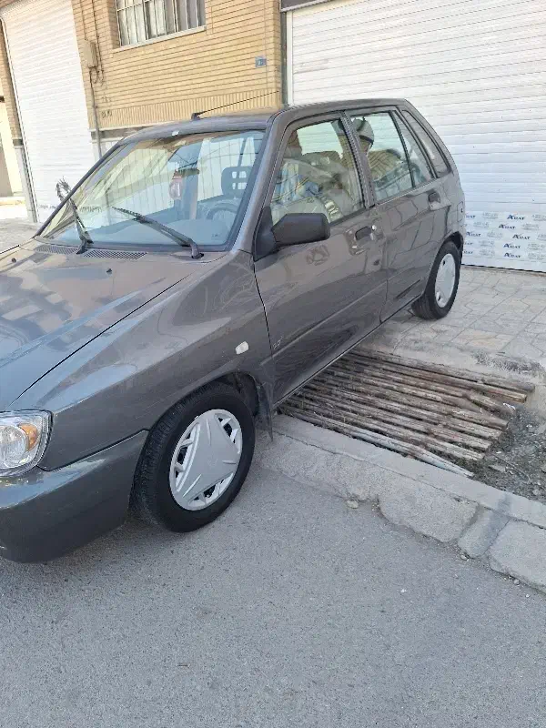 پراید ۱۱۱|خودرو سواری و وانت|شاهینشهر, حافظ جنوبی|دیوار